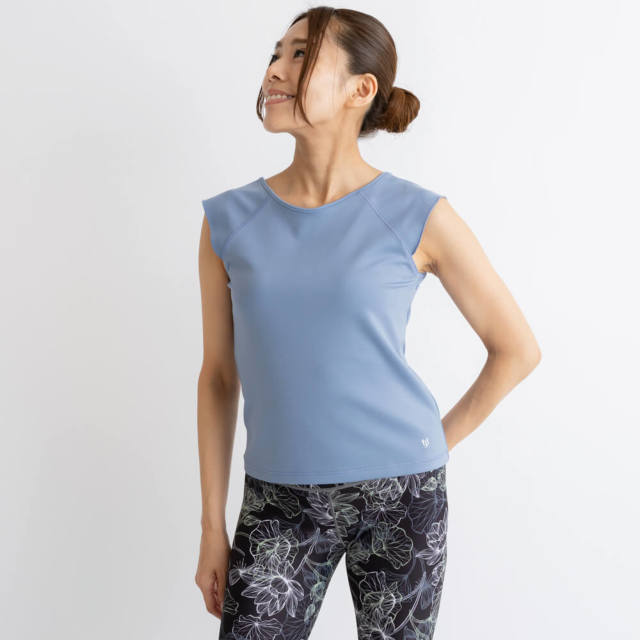テティス Thetis 花柄 ヨガウェアセット ボタニカル 着せる Mサイズ